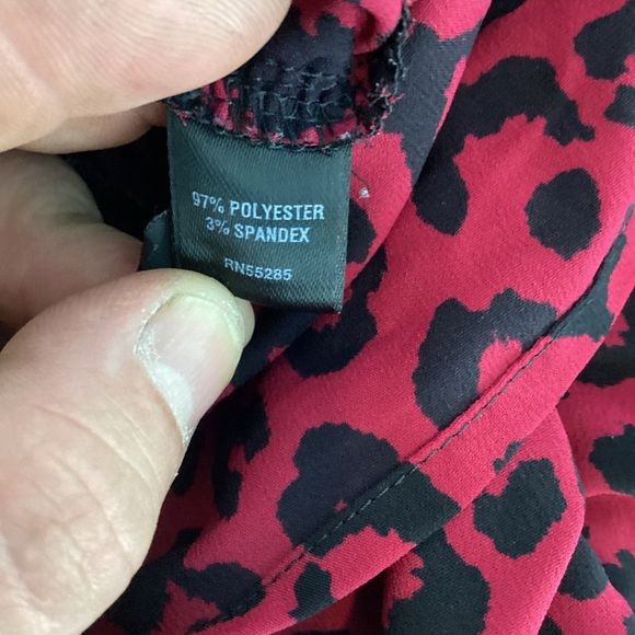 Express Leopard Print Sleeveless Halter Top Red Black Size M - Picture 7 of 7